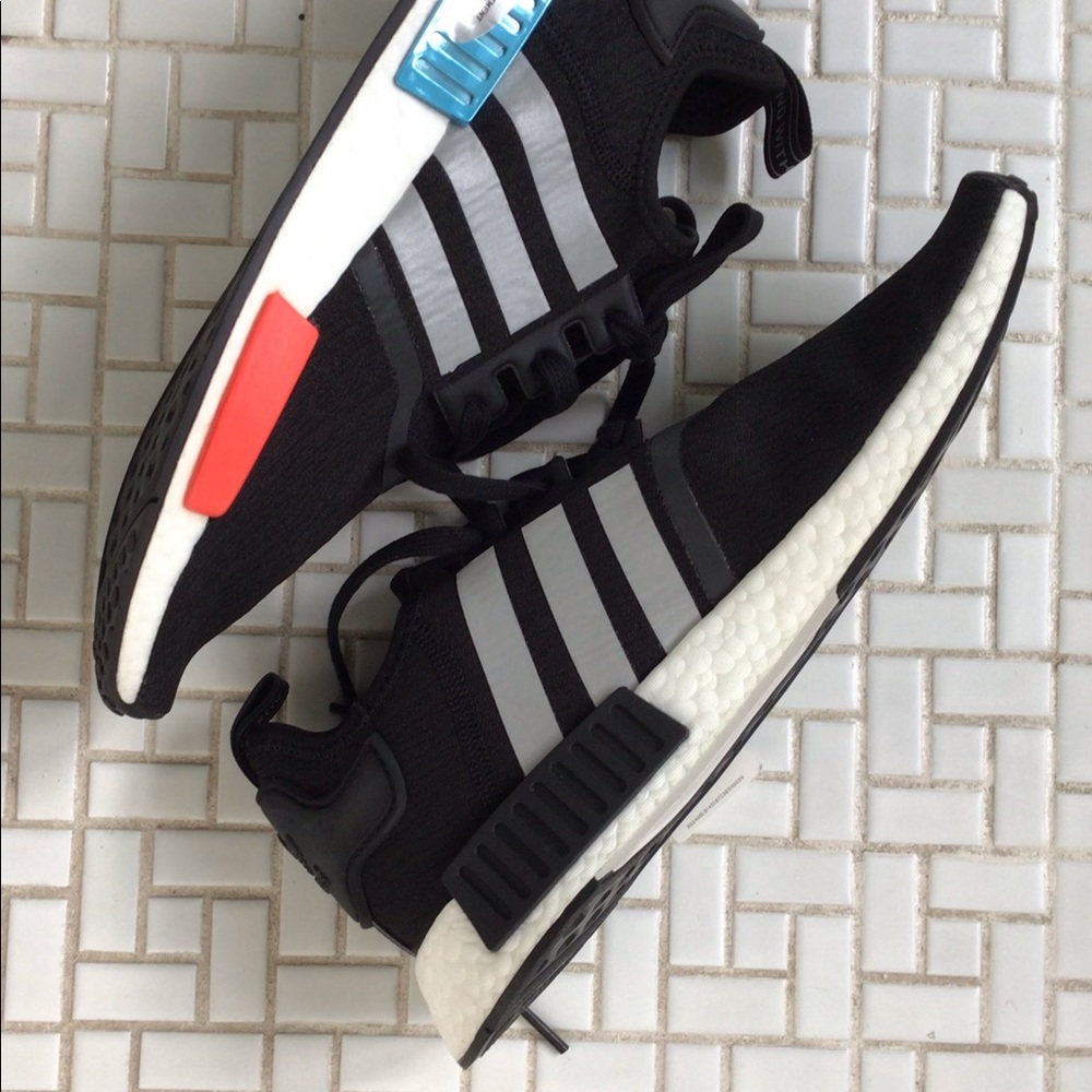 Mens athletic shoe.